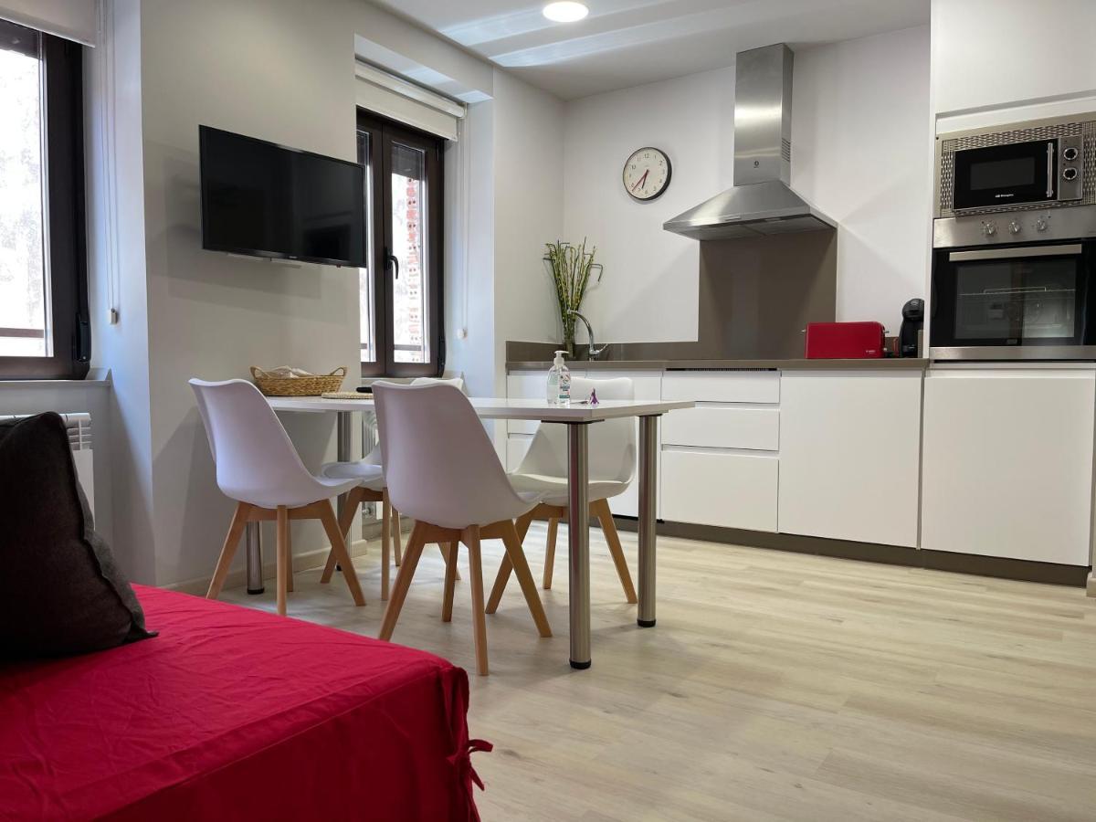 Apartamentos Puertas Del Orbigo Carrizo de la Ribera Eksteriør billede